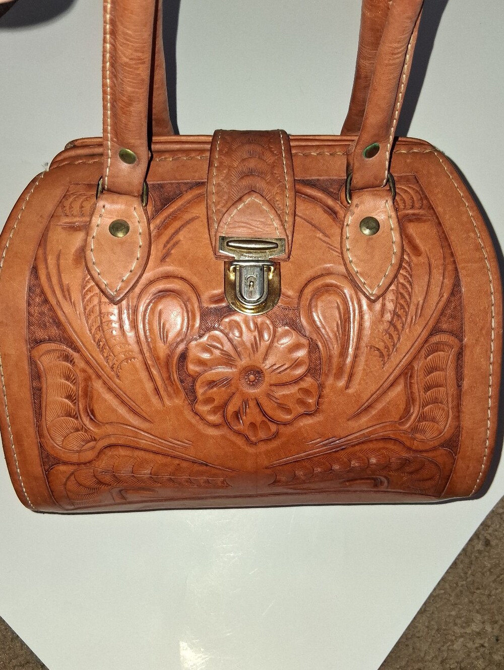 Vintage 1960s Doctor Style Handbag Women's Tooled Leather Satchel Handbag - Tan
